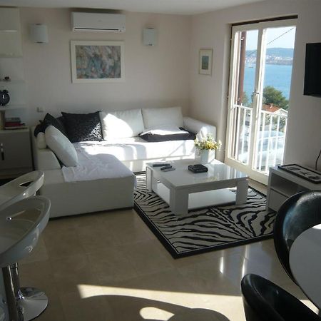 G&B Apartments Трогир Екстериор снимка