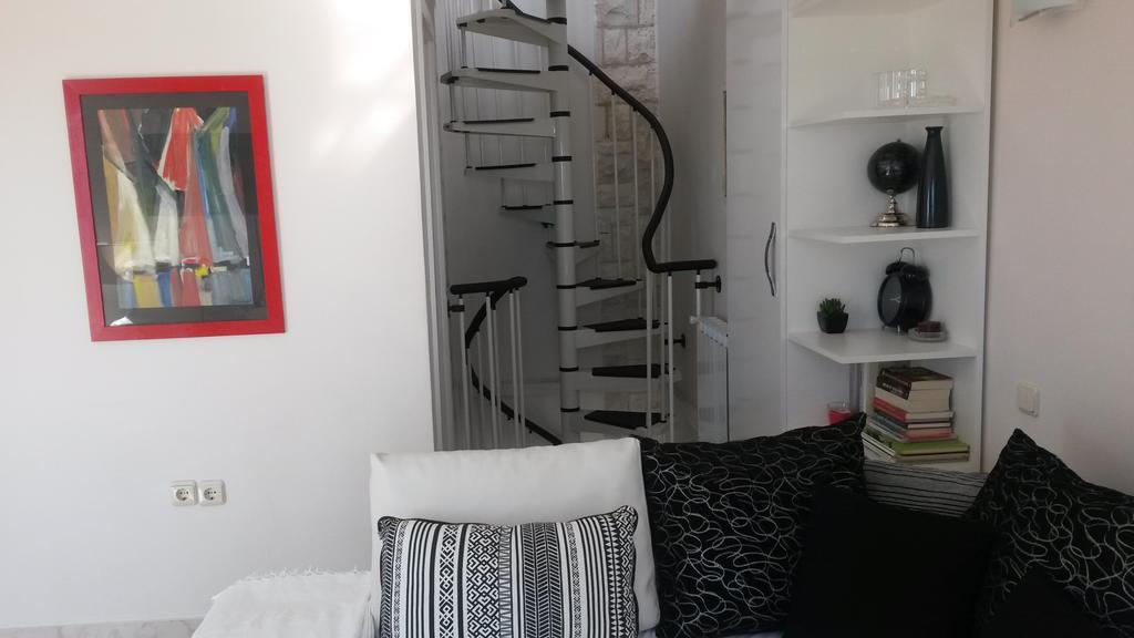 G&B Apartments Трогир Екстериор снимка