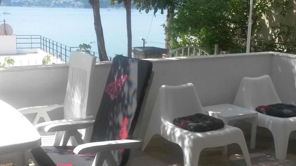 G&B Apartments Трогир Екстериор снимка