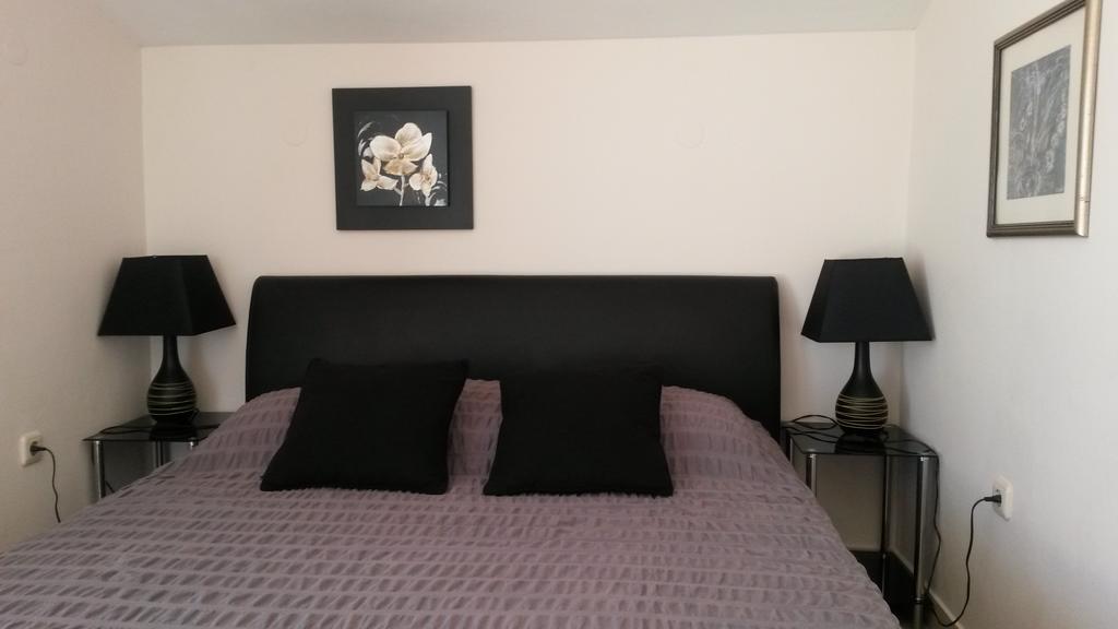 G&B Apartments Трогир Екстериор снимка